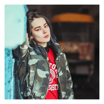 Simona V.
